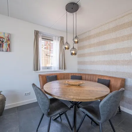 Meerzicht 24 - Luxury Family With Beautiful Side View *