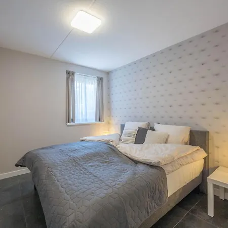 Meerzicht 24 - Luxury Family With Beautiful Side View