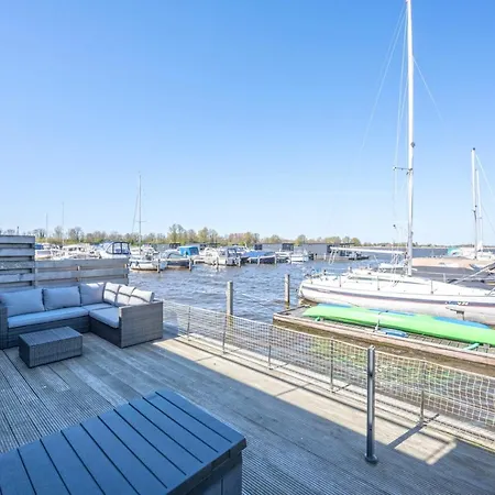 Meerzicht 24 - Luxury Family With Beautiful Side View Uitgeest