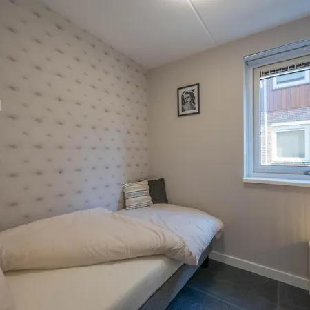 Meerzicht 24 - Luxury Family With Beautiful Side View Uitgeest