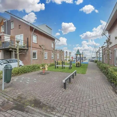 Meerzicht 24 - Luxury Family With Beautiful Side View Apartament Uitgeest