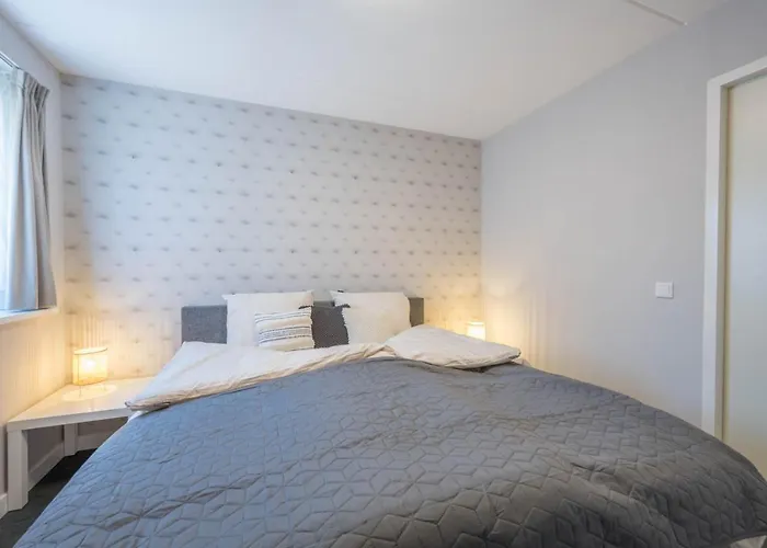 Meerzicht 24 - Luxury Family With Beautiful Side View