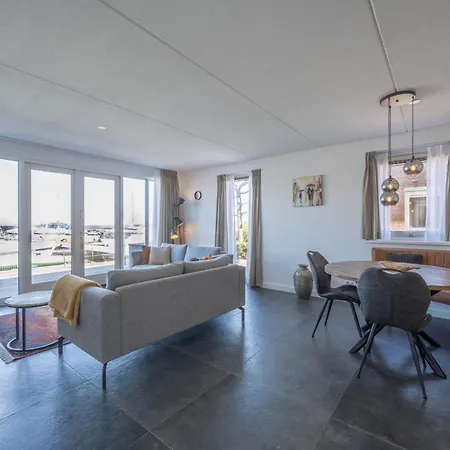 Meerzicht 24 - Luxury Family With Beautiful Side View * Uitgeest